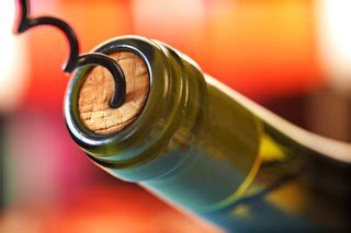kitchen - How can I remove the cork from a wine bottle when I don't ...