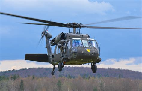 40 years of aviation service: The Black Hawk helicopter | Article | The United States Army