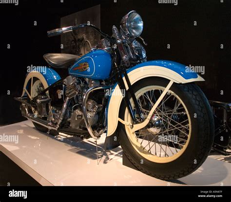 1936 Harley Davidson EL Knucklehead motorcycle Stock Photo - Alamy