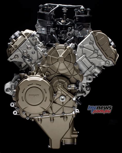 Ducati Desmosedici Stradale Engine | 1103cc V-4 | MCNews