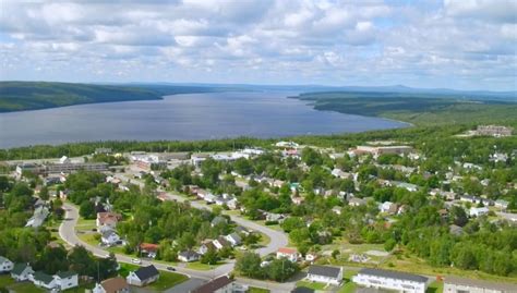 Despite lack of permanent shelter, homeless people in Gander evicted from hotel rooms | CBC News