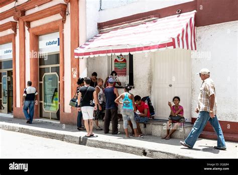 Cuban people lifestyle and culture Stock Photo - Alamy