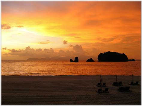 Tanjung Rhu Beach Sunset by RobertM77 on DeviantArt