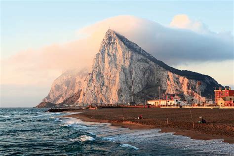 Rock of Gibraltar on a Comfortable Private Day Trip from Seville