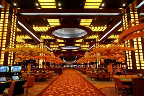 3 Casinos in Singapore | Entry Fee, Rules (2024)