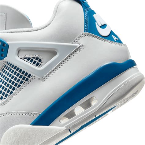 JORDAN 4 Retro 'MILITARY BLUE'