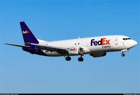 OE-IAE FedEx Express Boeing 737-4Q8(SF) Photo by Maarten Dols | ID 1440387 | Planespotters.net