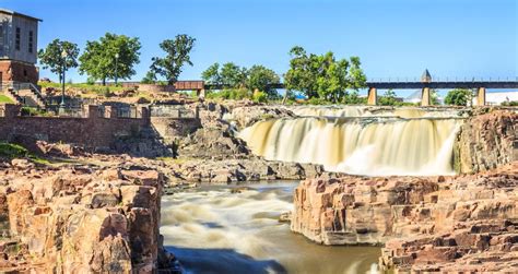 25 Best Things to Do in Sioux Falls, South Dakota