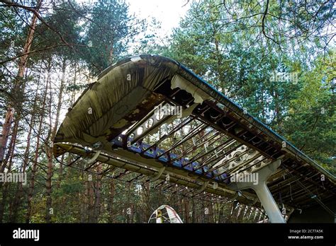 Old abandoned aircraft in the forest Stock Photo - Alamy