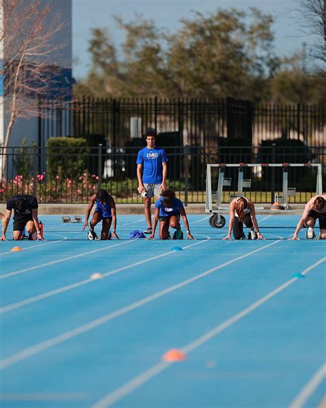 Boys Track Camps and Cross Country Camps - Book Now!