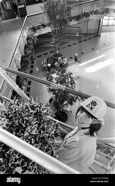 Strand Shopping Centre, Bootle, Merseyside, 20th June 1989. Head for ...