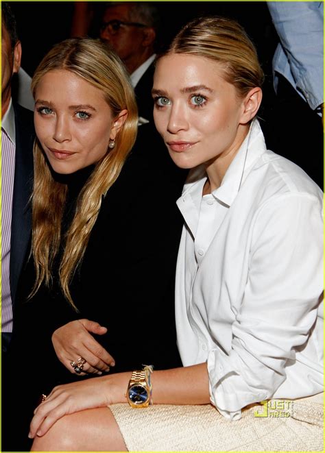 Mary-Kate & Ashley Olsen: J. Mendel Fashion Show! - Mary-Kate & Ashley ...