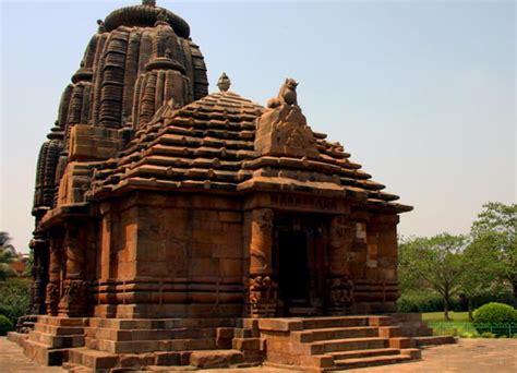 Temples in Bhubaneswar | Best 8 Temples in Bhubaneswar to Visit