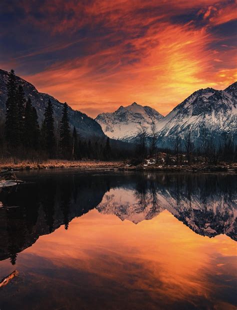 Sunset reflections at the Eagle river nature center in Alaska. (1544x2014) OC | Alaska ...