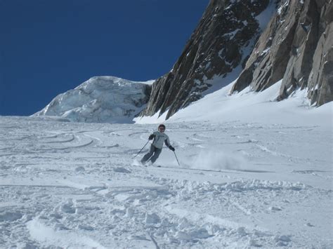 SKI AVEC UN GUIDE A LA VALLEE BLANCHE : AIGUILLE DU MIDI - CHAMONIX