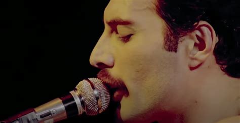 7 Facts That Prove Freddie Mercury’s Music God Status | Society Of Rock