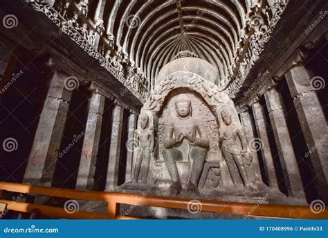 Ellora Caves, The Stone Carved Hindu Kailasa Temple, Cave No 16,India ...