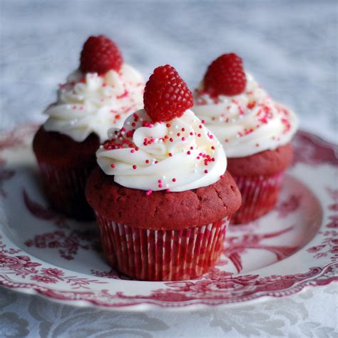 Sprinkle Charms: Red Velvet Cupcakes with Cream Cheese Frosting