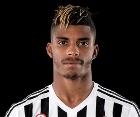 Mario Lemina Biography - Facts, Childhood, Family Life & Achievements