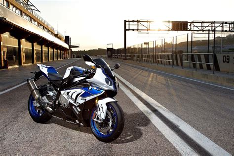 Blue, white, and gray sportbike, BMW, s1000rr, hp4, motorcycle HD wallpaper | Wallpaper Flare