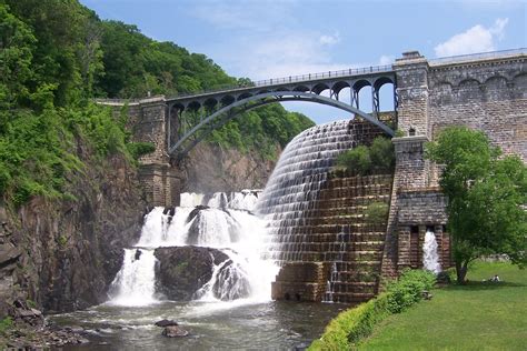 New Croton Reservoir Dam and Arch | Shutterbug