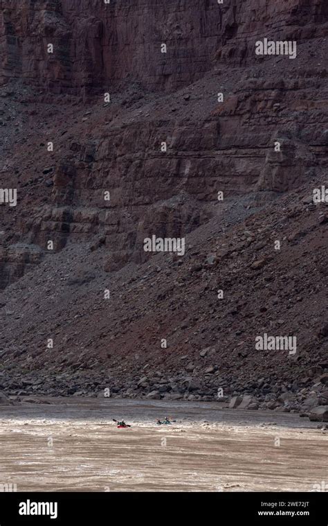 Kayaking on the Colorado River in Cataract Canyon, Utah Stock Photo - Alamy