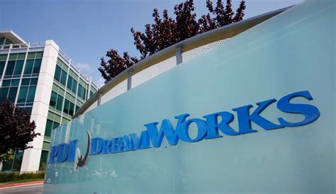 PDI DreamWorks Logo - LogoDix