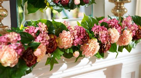 Pin by Deni Wilson on Valerie Parr Hill | Spring decor, Valerie parr ...