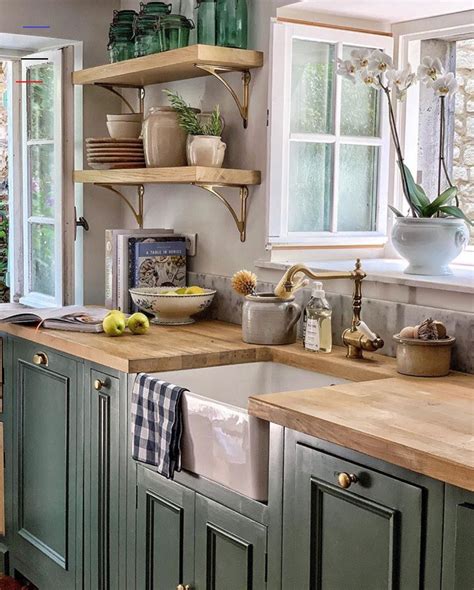 Kitchen With Dark Green Countertops: 10 Ideas To Inspire – The Urban Decor