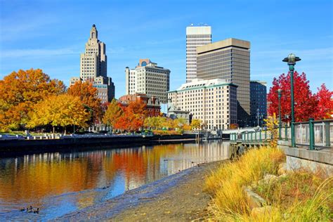 The 9 Most Walkable Cities in Rhode Island | Redfin