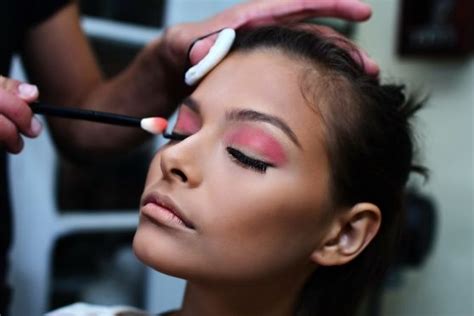 makeup | Career as a makeup artist; top 3 fields to choose from ...