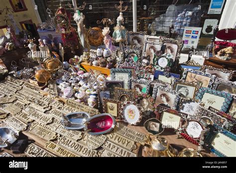 Portobello road market frames hi-res stock photography and images - Alamy