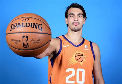 The Playoffs » Dario Saric assina novo contrato de três anos com o ...