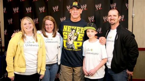 Sputter 4 U: WWE JOHN CENA'S FAMILY PICURES