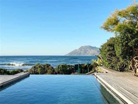 10 Cape Town Airbnbs for Surfers, Hikers, and Nature Lovers