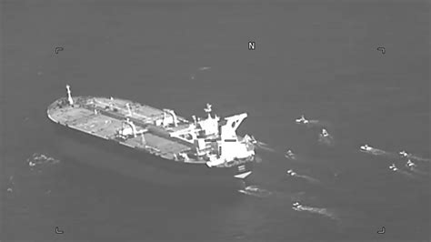 Iran seizes another oil tanker (VIDEO) — RT World News