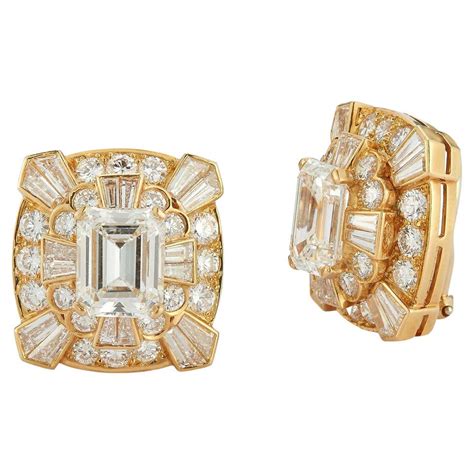 Van Cleef and Arpels Diamond Heart Earrings at 1stDibs