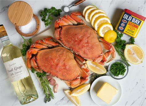 Steamed Dungeness Crab Legs with Garlic Herb Butter