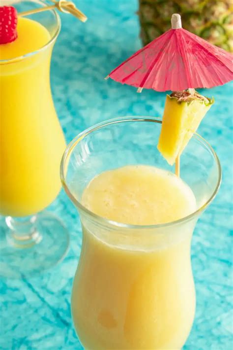 Pina Colada Mocktail Recipe (Virgin Cocktail) » A Couple of Sips