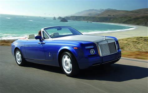 Rolls-Royce Convertible Debuts At Villa D´este | Top Speed