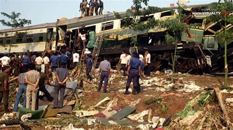 Tragedi Bintaro 1987 Foto