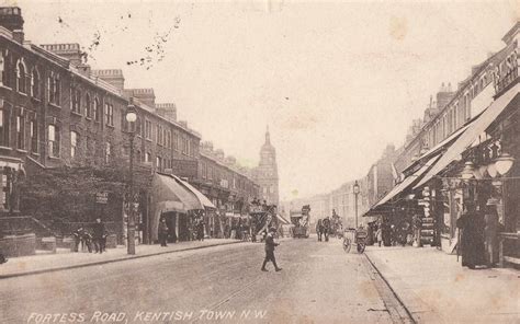 Fortess Road, Tufnell Park / Kentish Town 1905 | London park, London history, London buildings