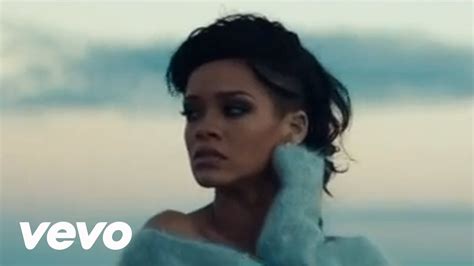 Rihanna - Diamonds (Acoustic Studio Version) - YouTube