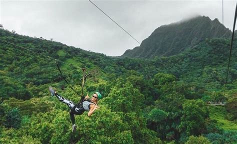 14 Outrageous Experiences To Have in Hawaii