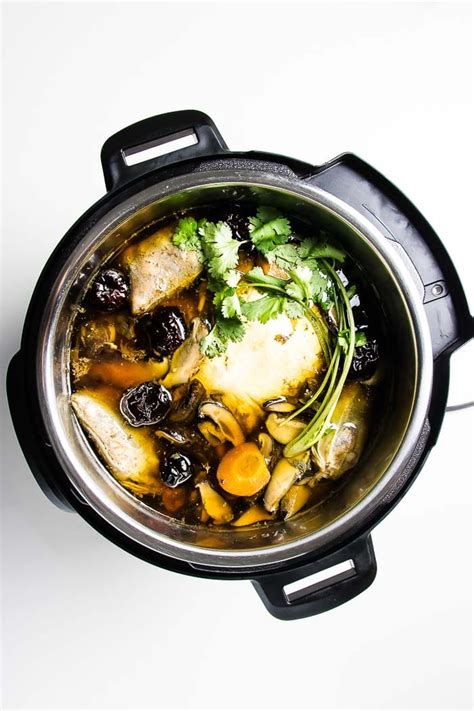 Instant Pot Bone Broth Recipe | I Heart Umami