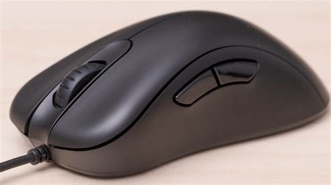 Razer DeathAdder Elite vs BenQ ZOWIE EC2 Side-by-Side Mouse Comparison ...