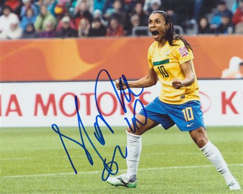 MARTA VIEIRA DA SILVA SIGNED TEAM BRAZIL 8X10 PHOTO – Overtime Autographs