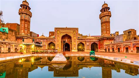 Heritage Havens: Discovering Lahore, Swat, Hunza, Skardu & Islamabad's ...