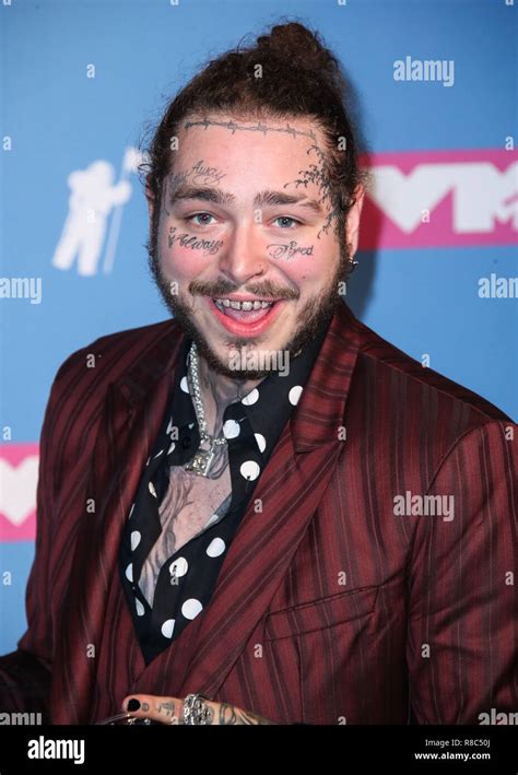 MANHATTAN, NEW YORK CITY, NY, USA - AUGUST 20: Post Malone in the press room at the 2018 MTV ...