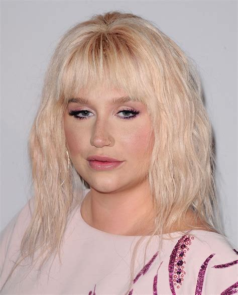 Kesha – Humane Society of the United States to the Rescue Gala in ...